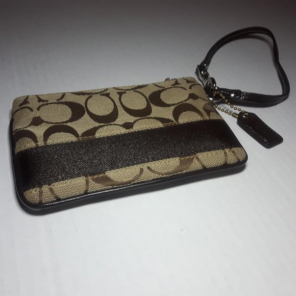 Coach Handbags - Coach Small Wristlet / Clutch